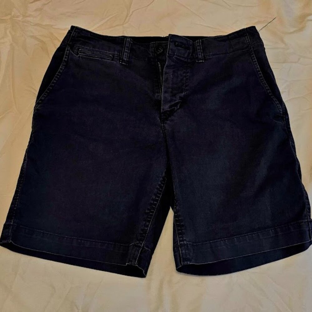American Eagle Women’s Above-the-Knee Shorts – Size 26